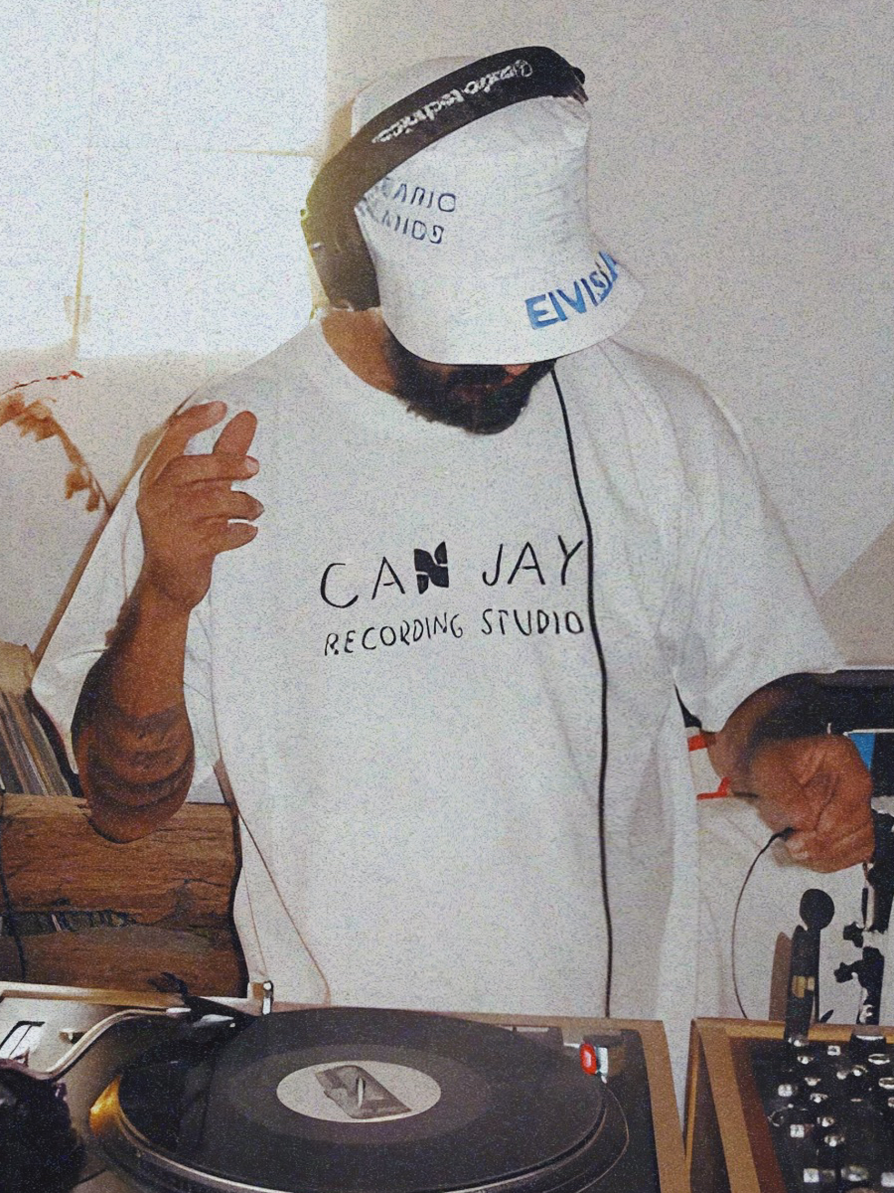 Can Jay X Neutrale Studio T-Shirt